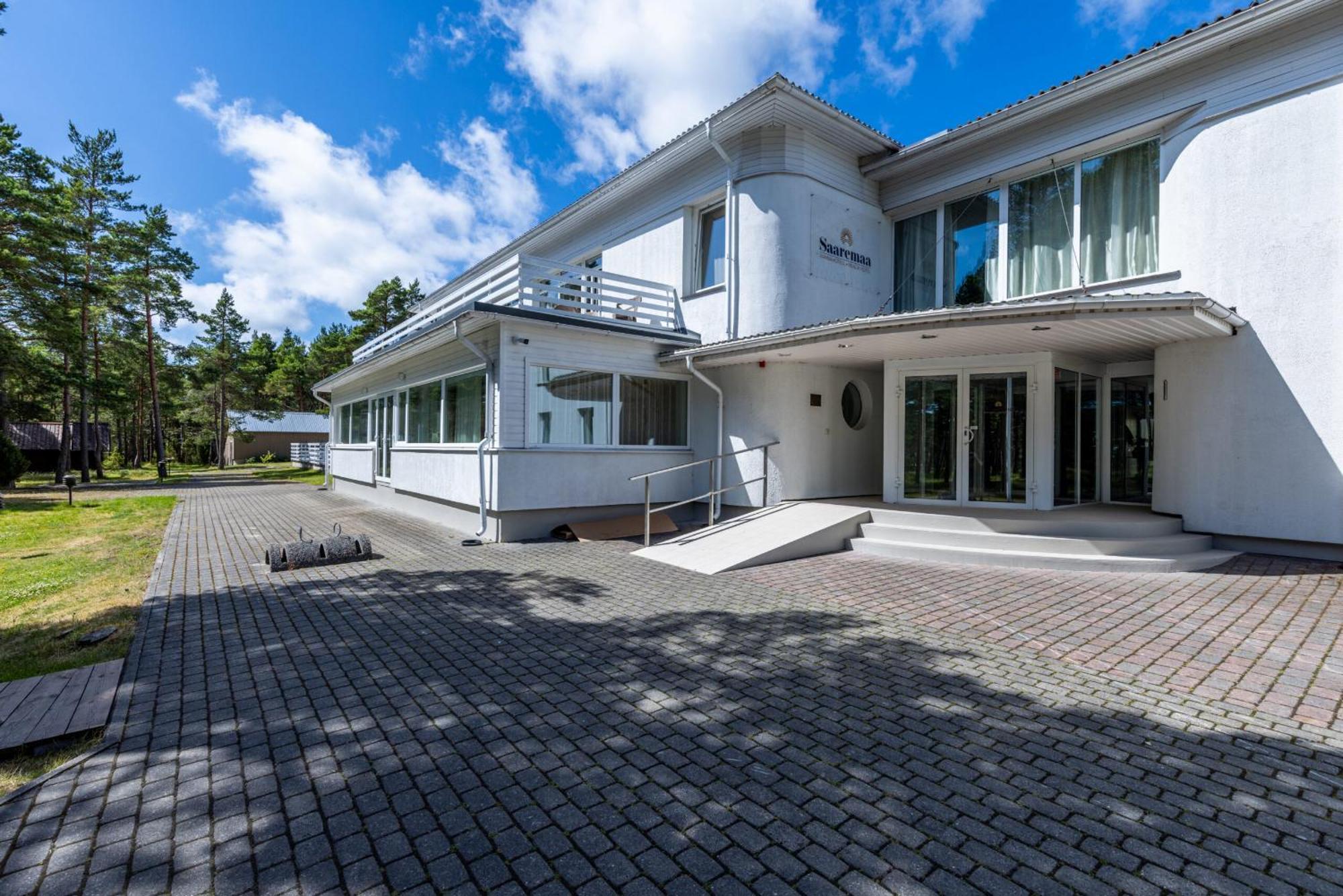 Saaremaa Rannahotell ' Beach Hotel Mändjala Kültér fotó