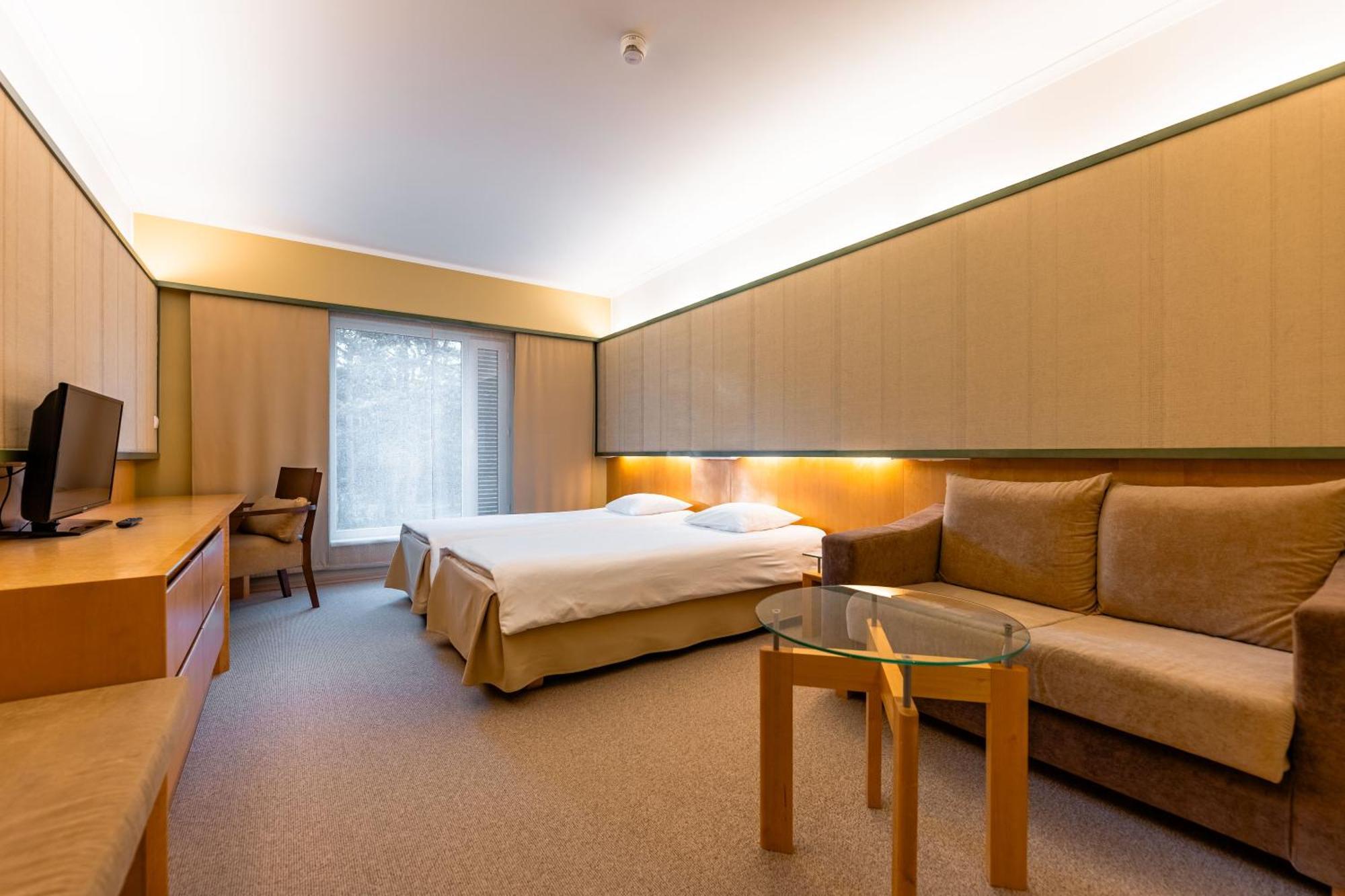 Saaremaa Rannahotell ' Beach Hotel Mändjala Kültér fotó