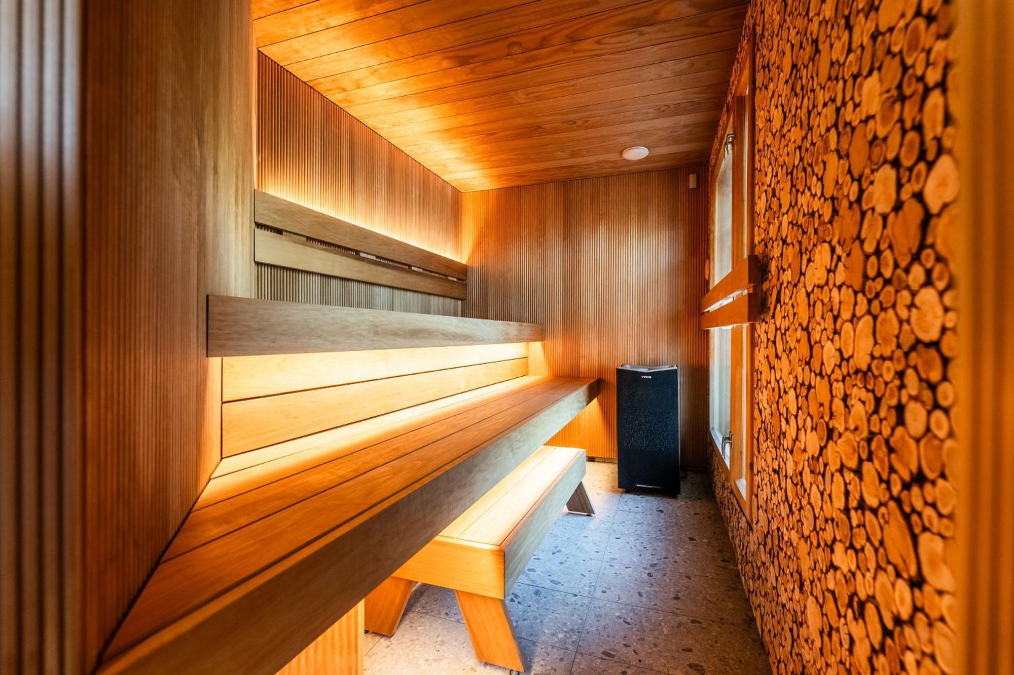 Saaremaa Rannahotell ' Beach Hotel Mändjala Kültér fotó